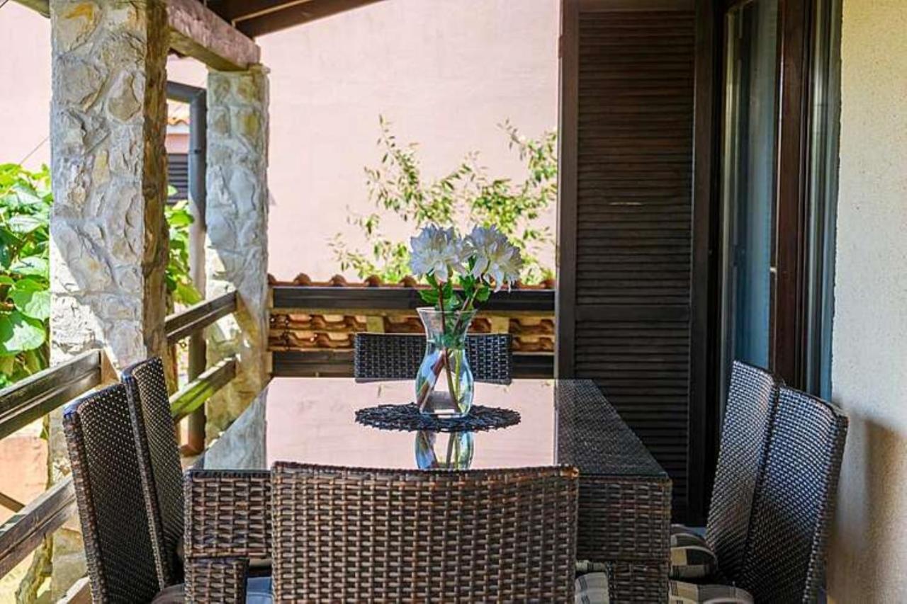 House Fran Apartment Barban Exterior foto